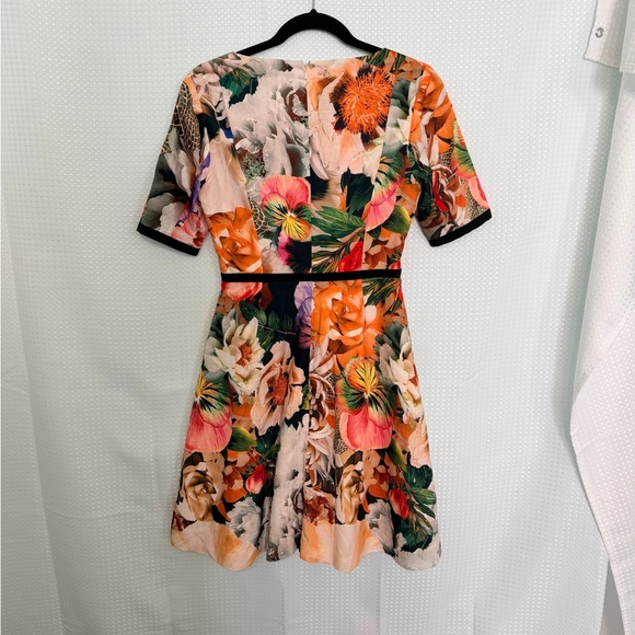 Ted Baker London Floral Fit Flare Dress Black Trim Multicolor Short Sleeve | 4 - Picture 5 of 7